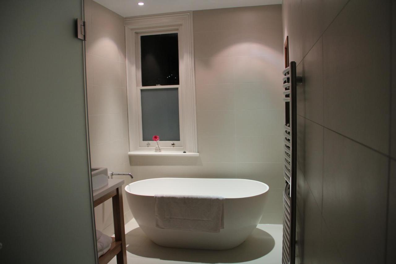 Old Bishop'S Quarters Heritage, Modern & Unique Accommodation Hobart Bagian luar foto